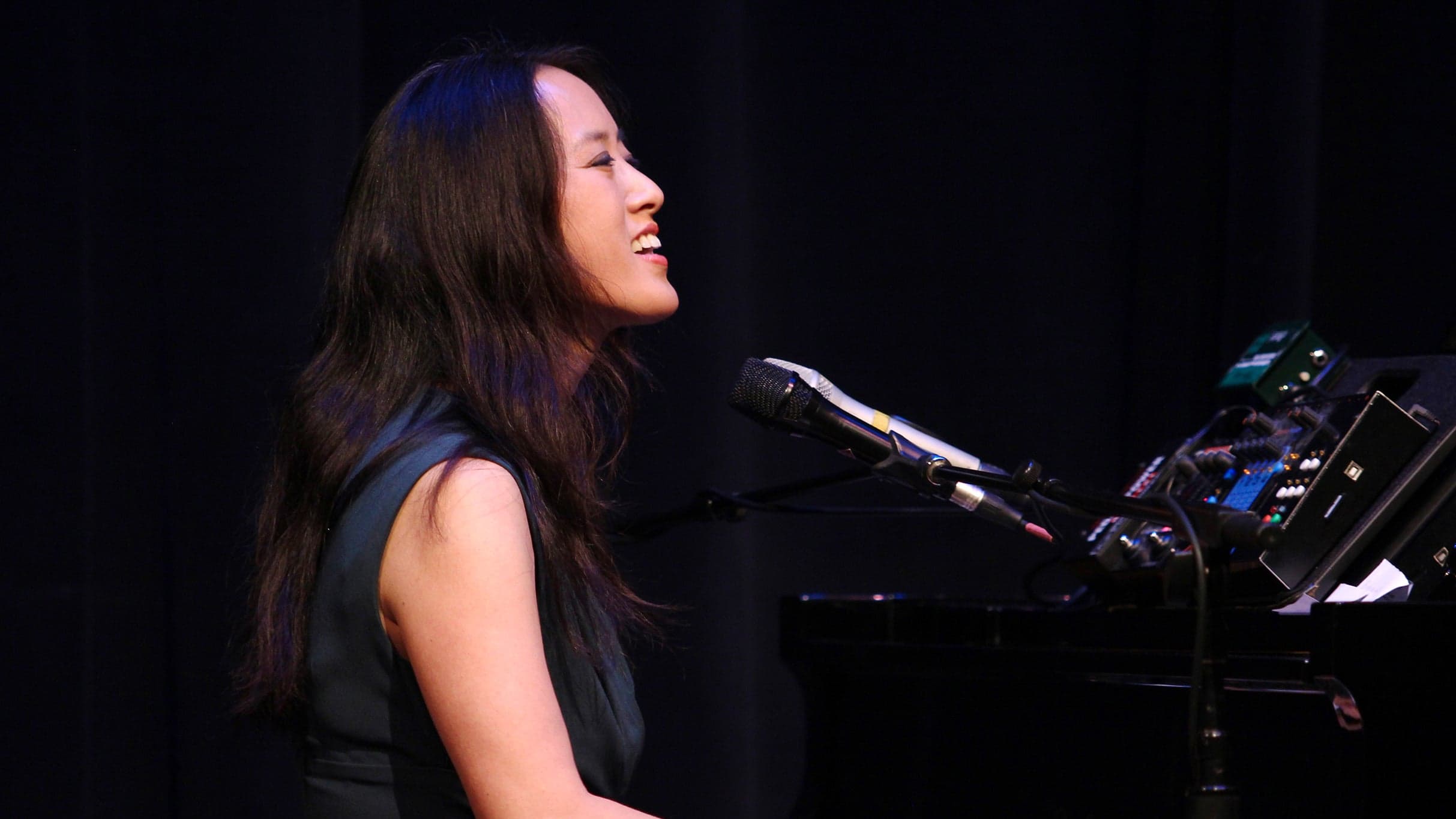 Vienna Teng w. Special Guest Alex Wong