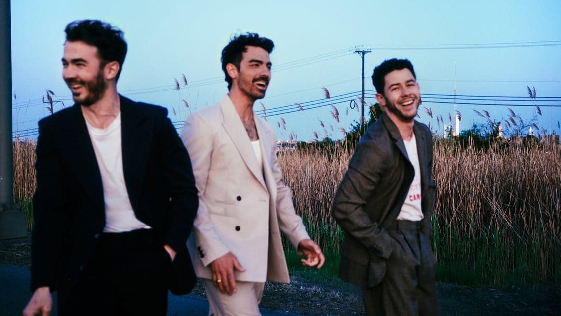 Club Level Seating: Jonas Brothers