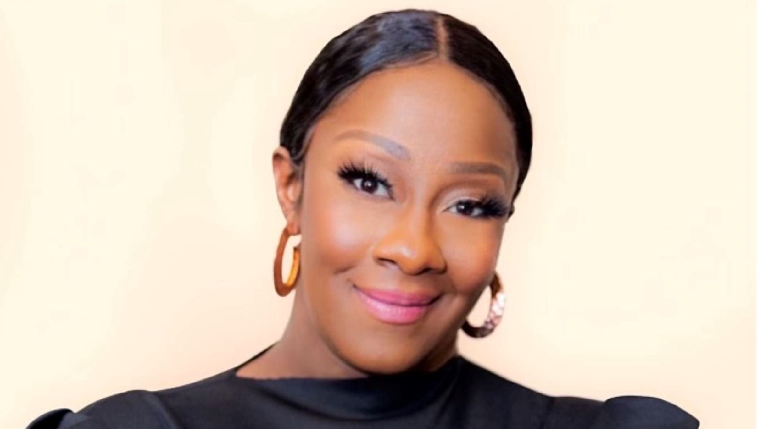 Le'Andria Johnson - Mother's Day Celebration - zdjęcie 5