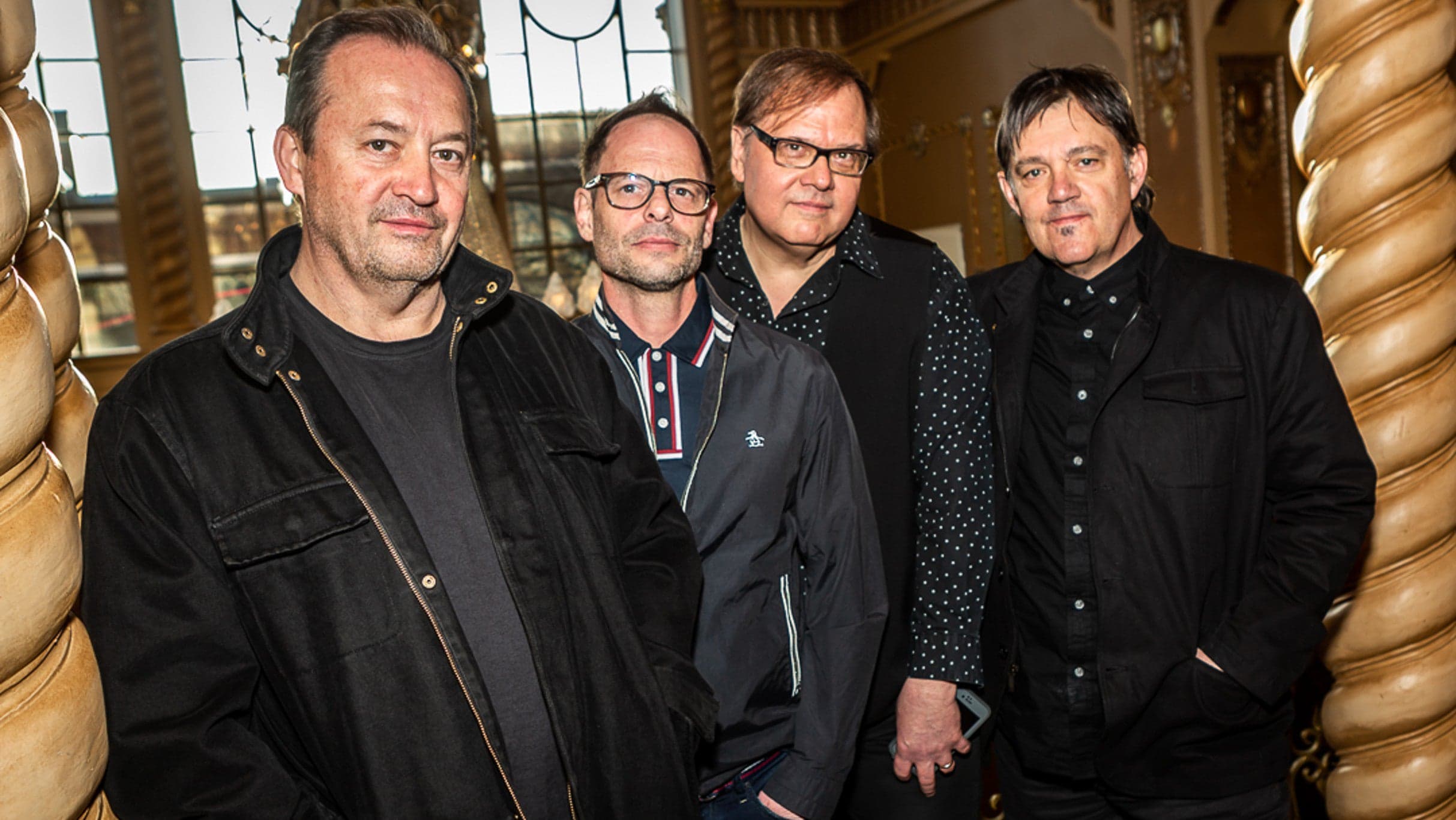 North 2 Shore Presents The Smithereens w/ vocalist Marshall Crenshaw - zdjęcie 1