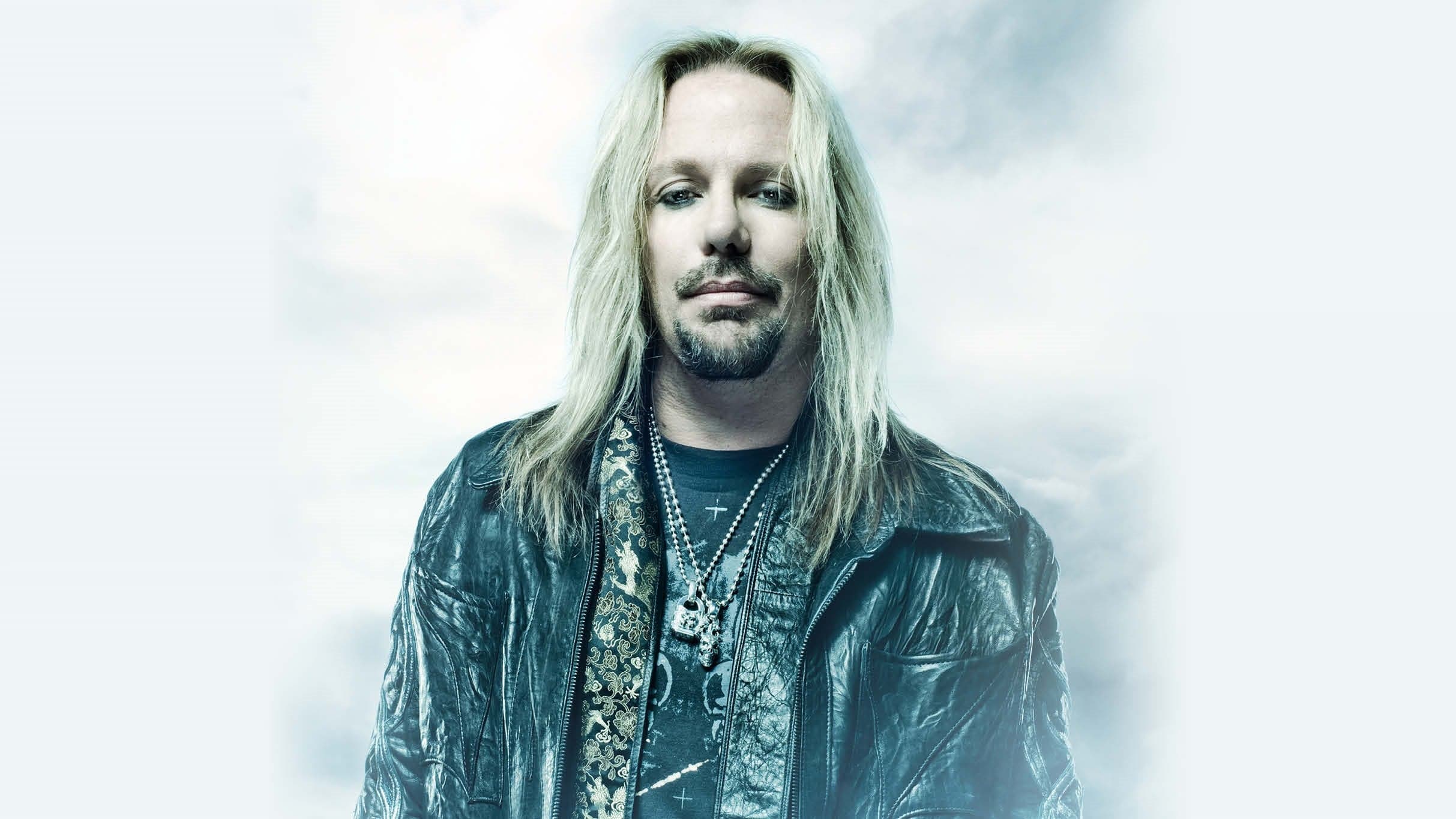 Vince Neil - BRET MICHAELS: Parti-Gras Tour 2025 - zdjęcie 3