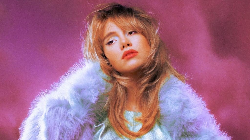 Suki Waterhouse