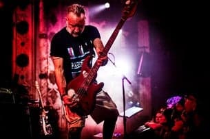 Peter Hook and the Light