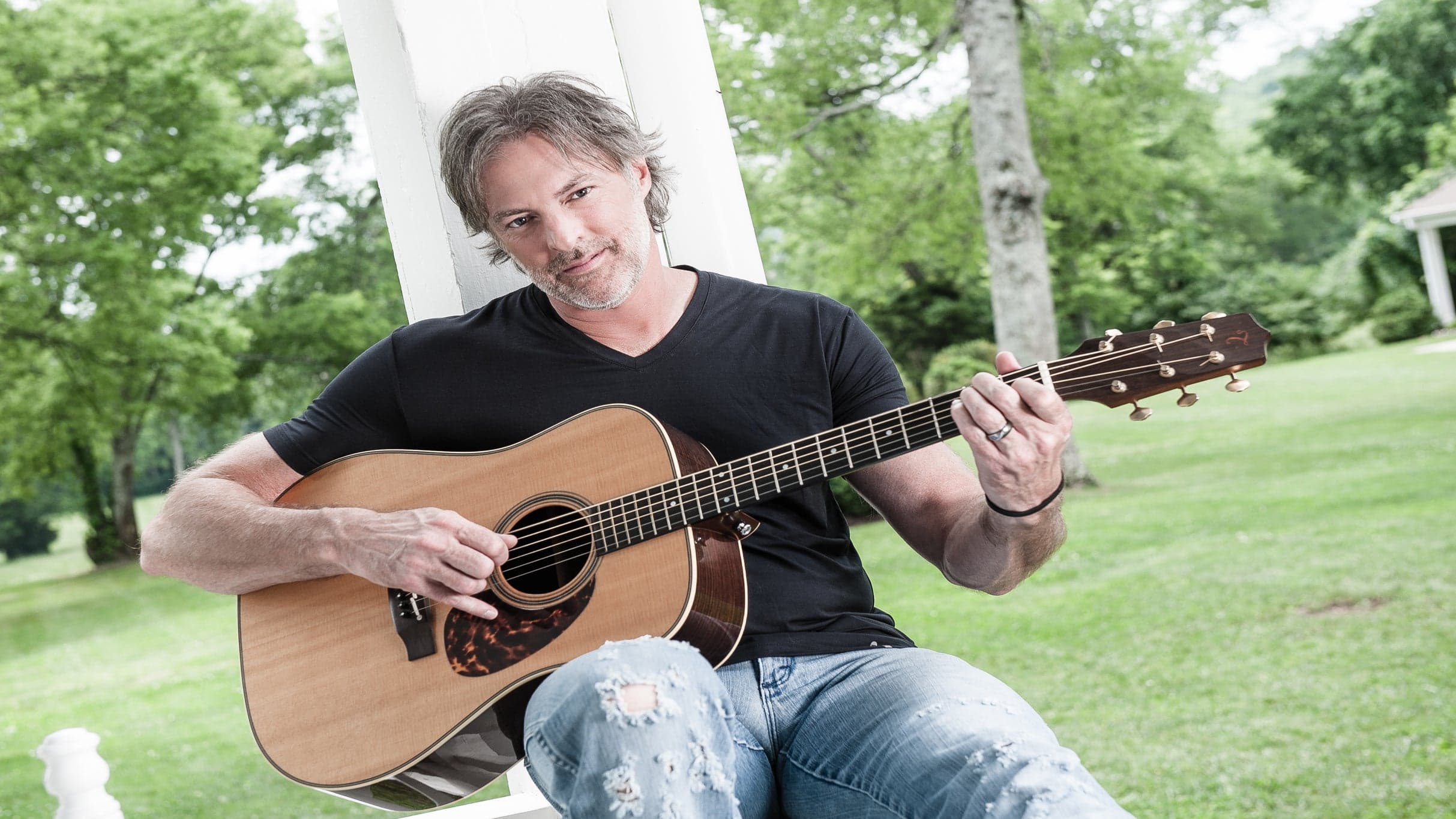 Nashville Navy Party 2025 featuring Darryl Worley ,  Danielle Peck ,  Love and Theft ,  Jeff Bates ,  Ray Scott ,  David St. Romain ,  Jaime Fox ,  Kelly Neff ,  Jamie O'Neal ,  Carolyn Dawn Johnson ,  Justin Andrews & More! - zdjęcie 1
