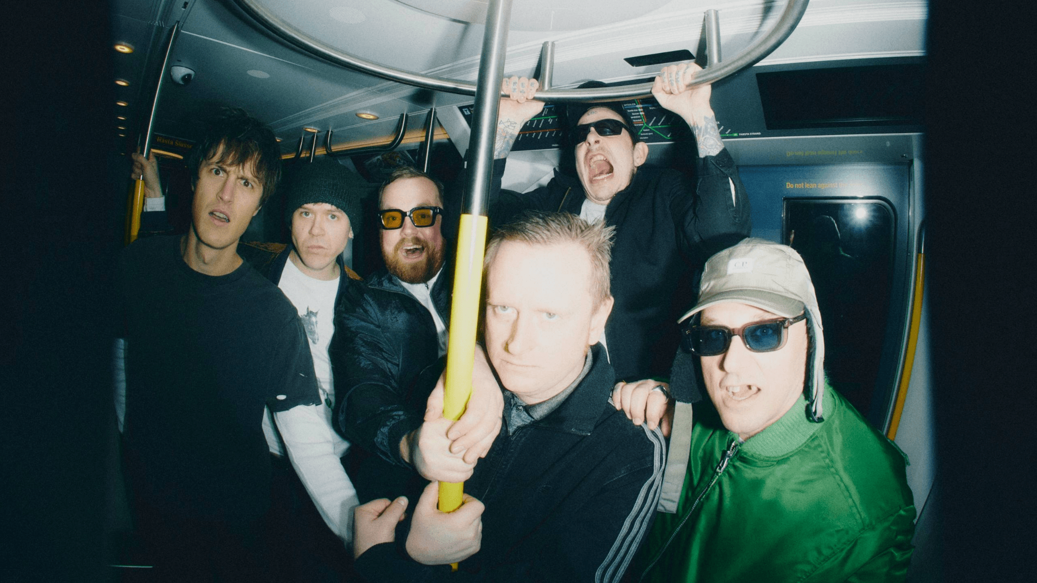 Viagra Boys - Queens of the Stone Age: Rock N Roll Circus (Don Valley Bowl) - zdjęcie 4