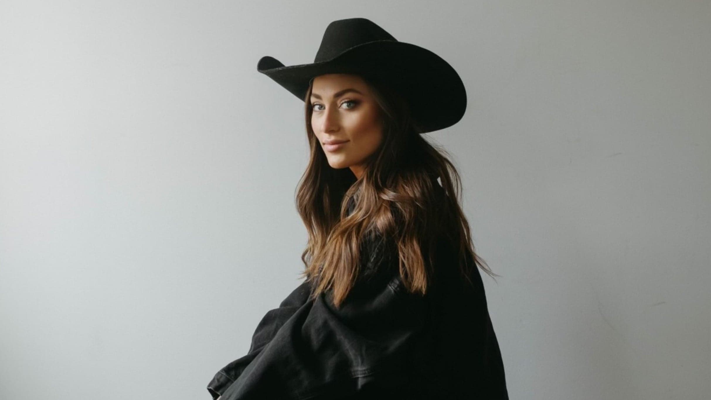 Hannah McFarland - Boots and Hearts - Full Festival  - zdjęcie 21