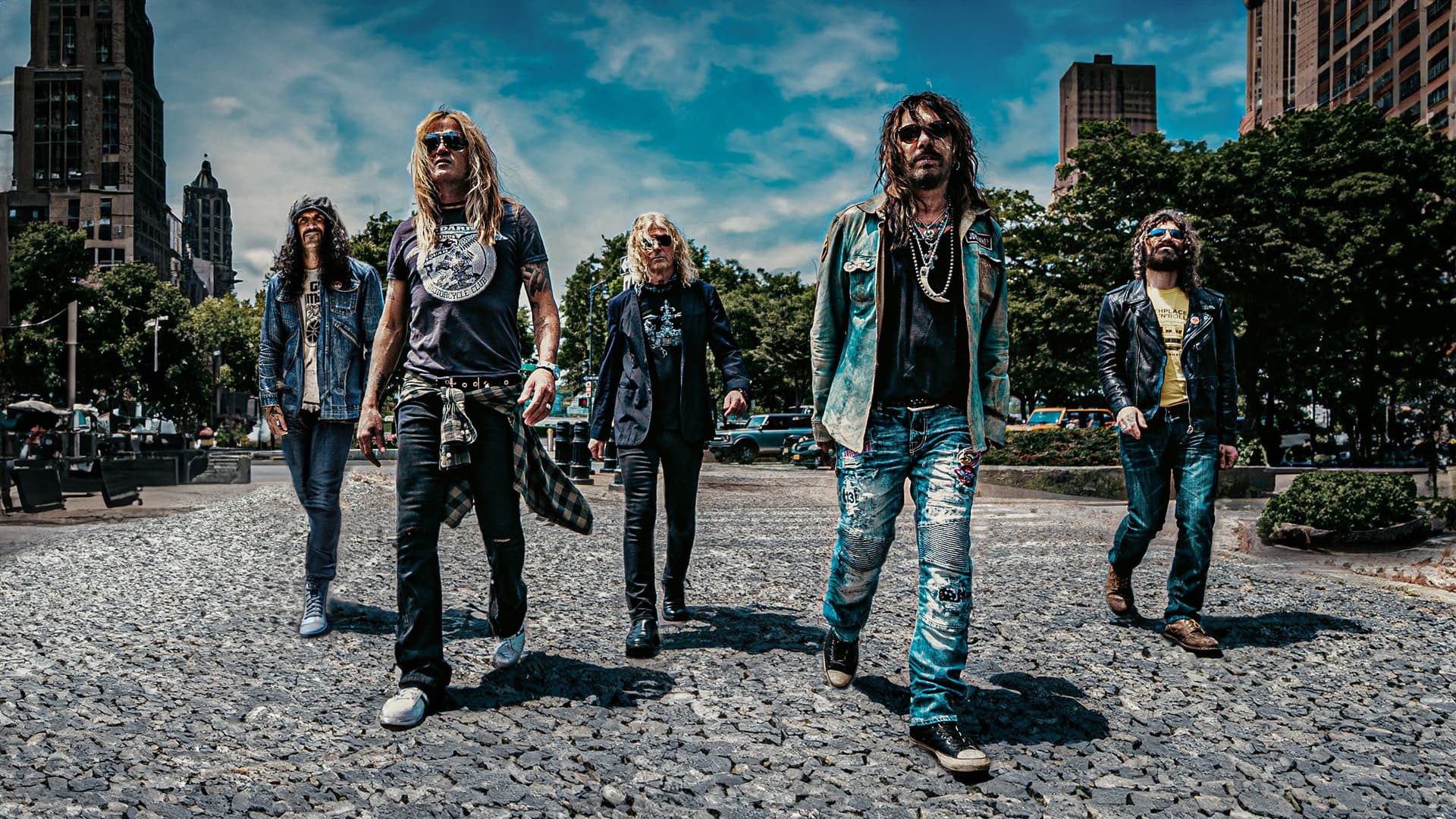 The Dead Daisies & Scarlet Rebels + Dan Byrne