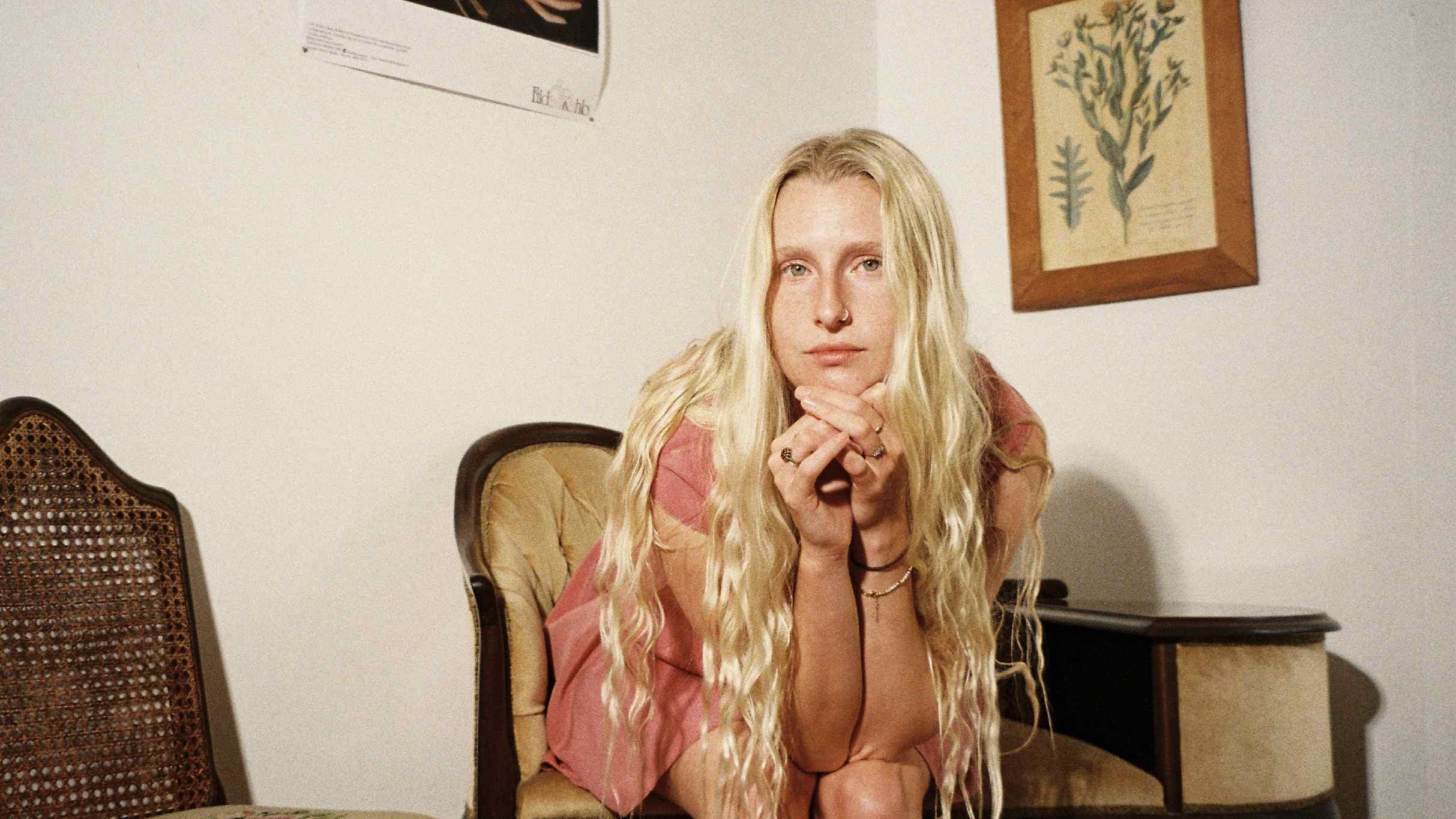 Billie Marten - zdjęcie 1