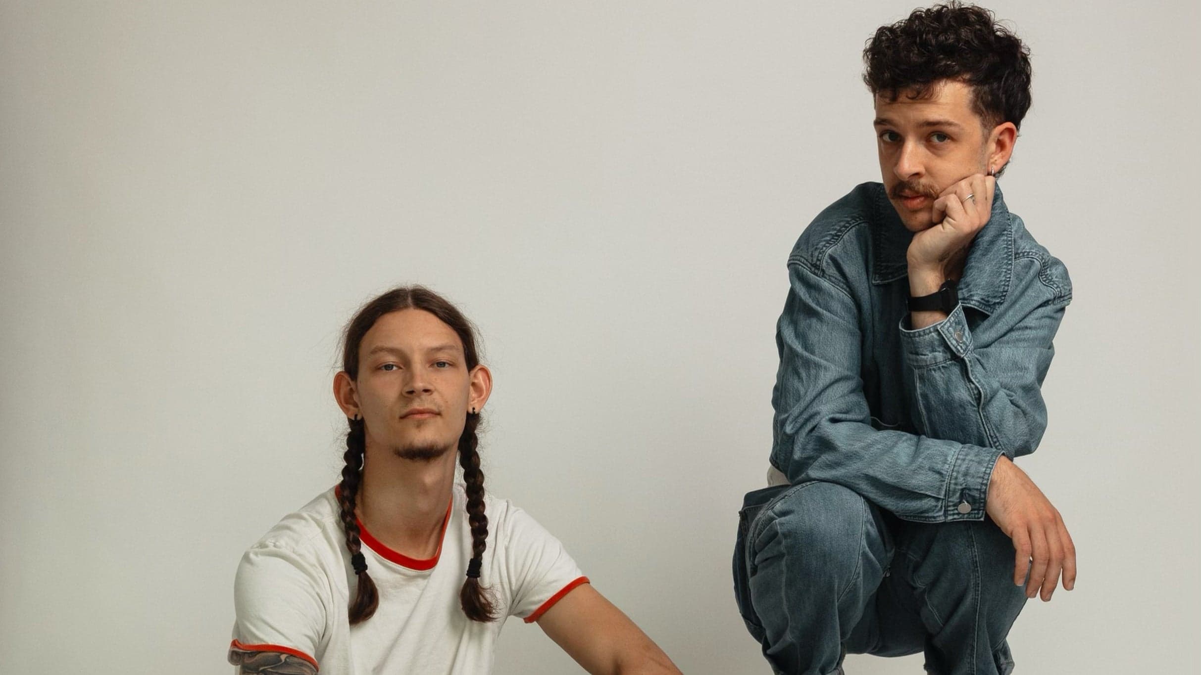 Crowe Boys - The Revivalists - All in the Family: 10 Years of Men Amongst Mountains - zdjęcie 4