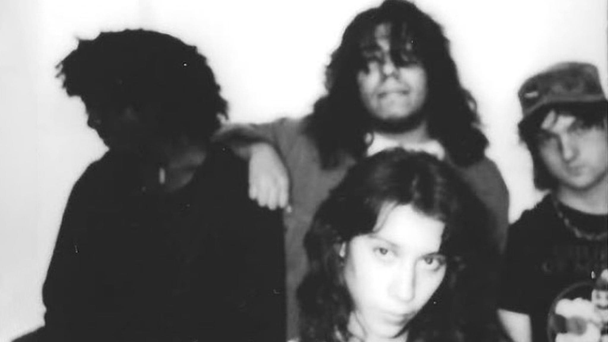 Love Somebody Sometimes - Love Somebody Sometimes, Bad Therapist, North by North, Leah Crowe - zdjęcie 2